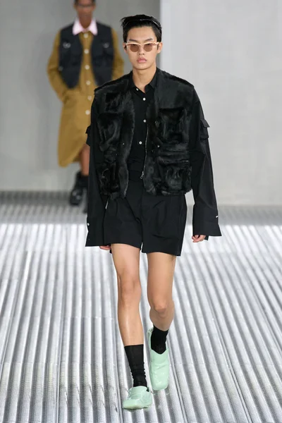 Look 20